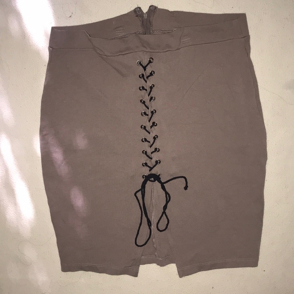 Daring office skirt!